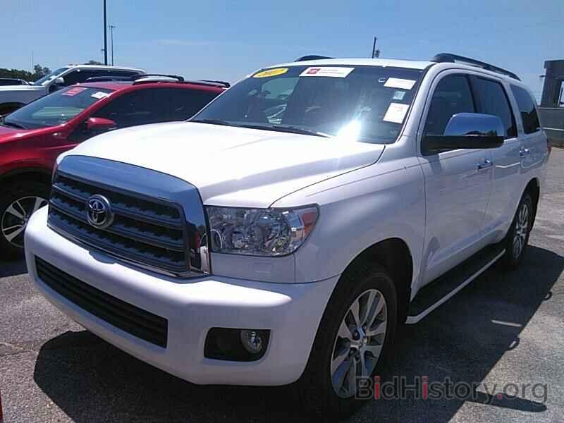 Photo 5TDKY5G19HS067167 - Toyota Sequoia 2017