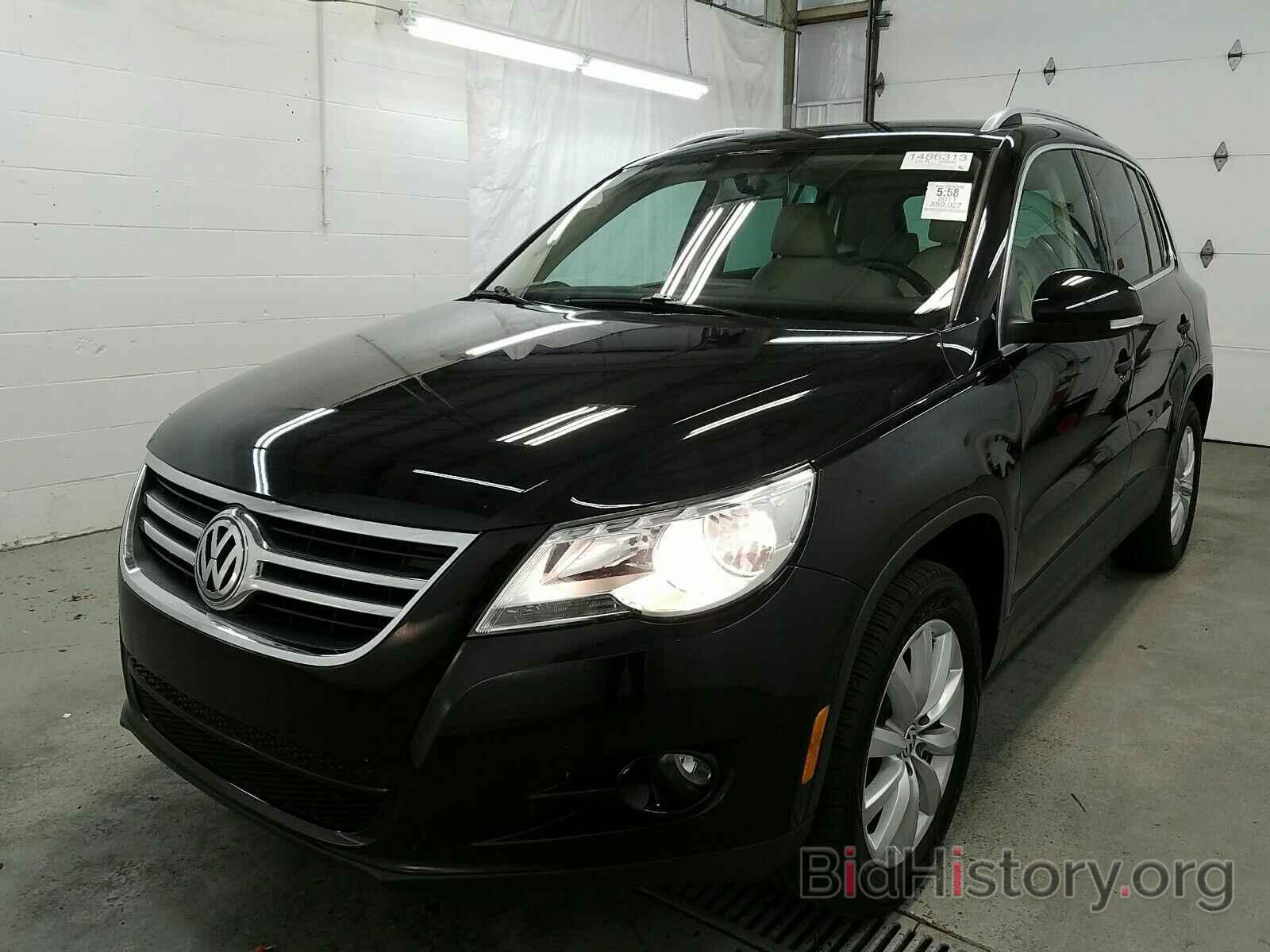 Photo WVGAV7AX0BW514632 - Volkswagen Tiguan 2011