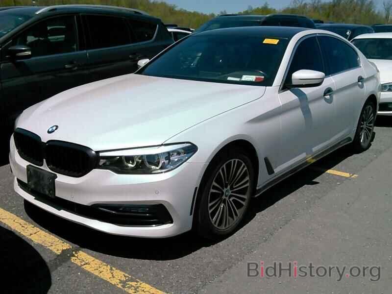 Photo WBAJA7C37HG905061 - BMW 5 Series 2017