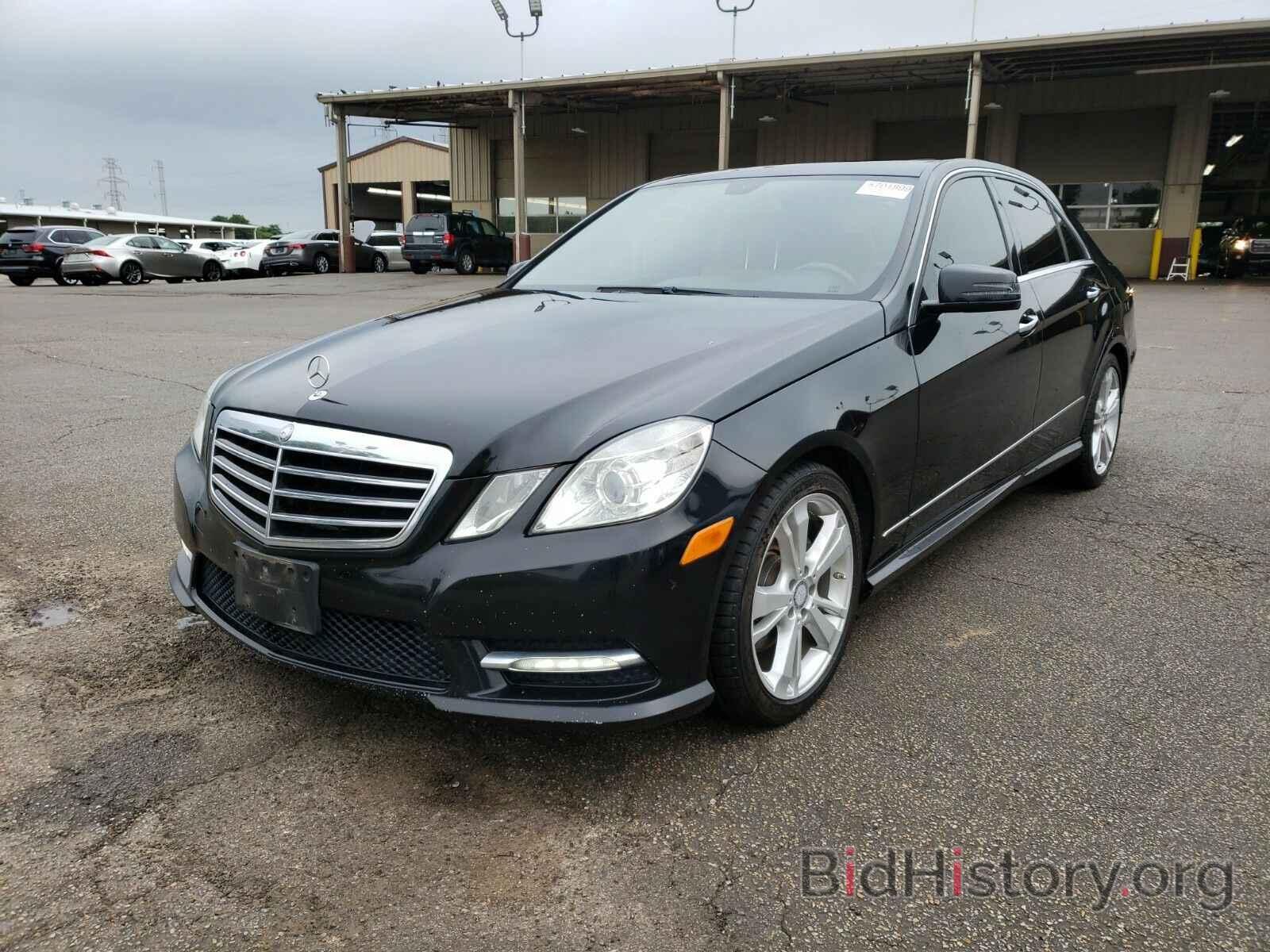 Photo WDDHF5KB4DA670427 - Mercedes-Benz E-Class 2013