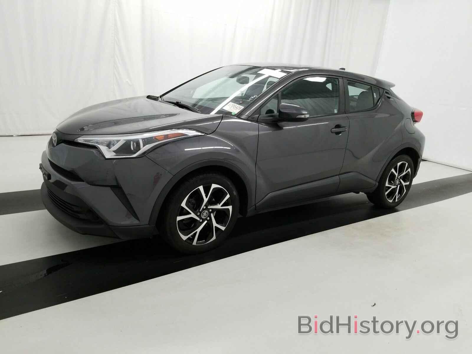 Photo NMTKHMBX1JR005725 - Toyota C-HR 2018