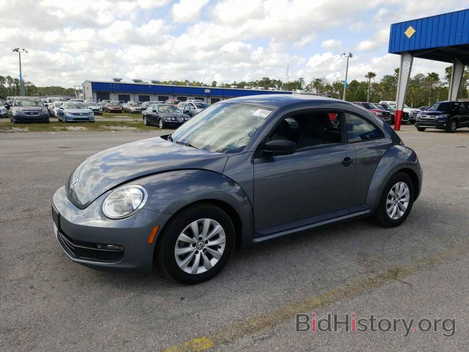 Photo 3VWFP7AT4EM630306 - Volkswagen Beetle Coupe 2014