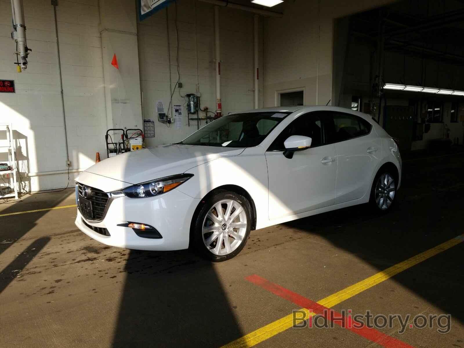 Photo JM1BN1L34H1133713 - Mazda Mazda3 5-Door 2017