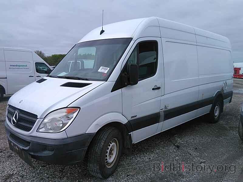 Photo WD3PE8CB9B5574687 - Mercedes-Benz Sprinter Cargo Vans 2011