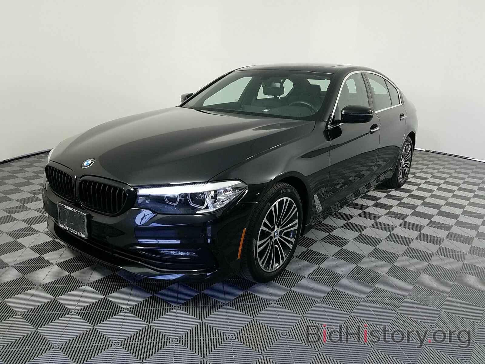 Photo WBAJA7C35HG904264 - BMW 5 Series 2017