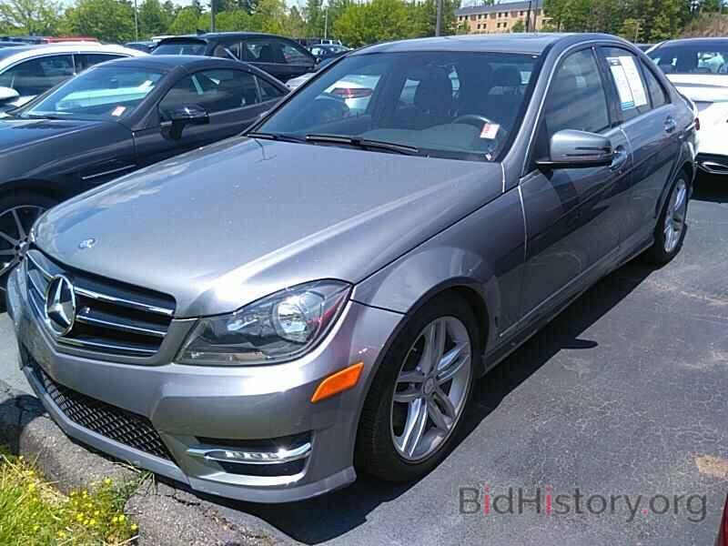 Photo WDDGF8AB1ER316561 - Mercedes-Benz C-Class 2014