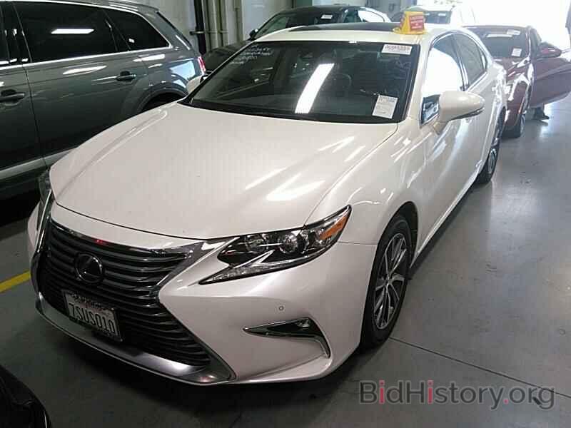 Photo JTHBW1GG6G2123654 - Lexus ES 300h 2016