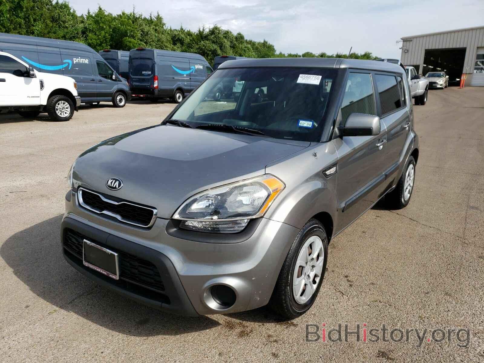 Photo KNDJT2A50D7610415 - Kia Soul 2013