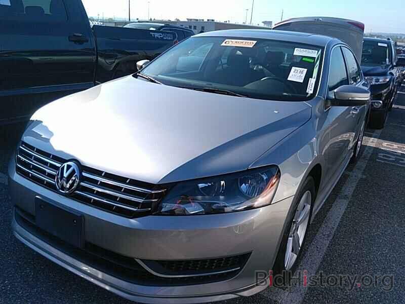 Photo 1VWBN7A34DC070727 - Volkswagen Passat 2013