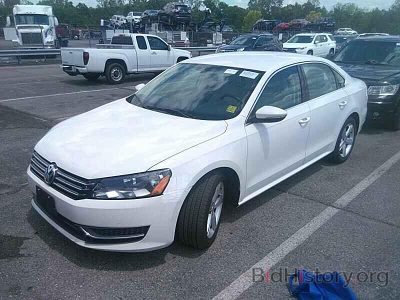 Photo 1VWBP7A34CC040930 - Volkswagen Passat 2012