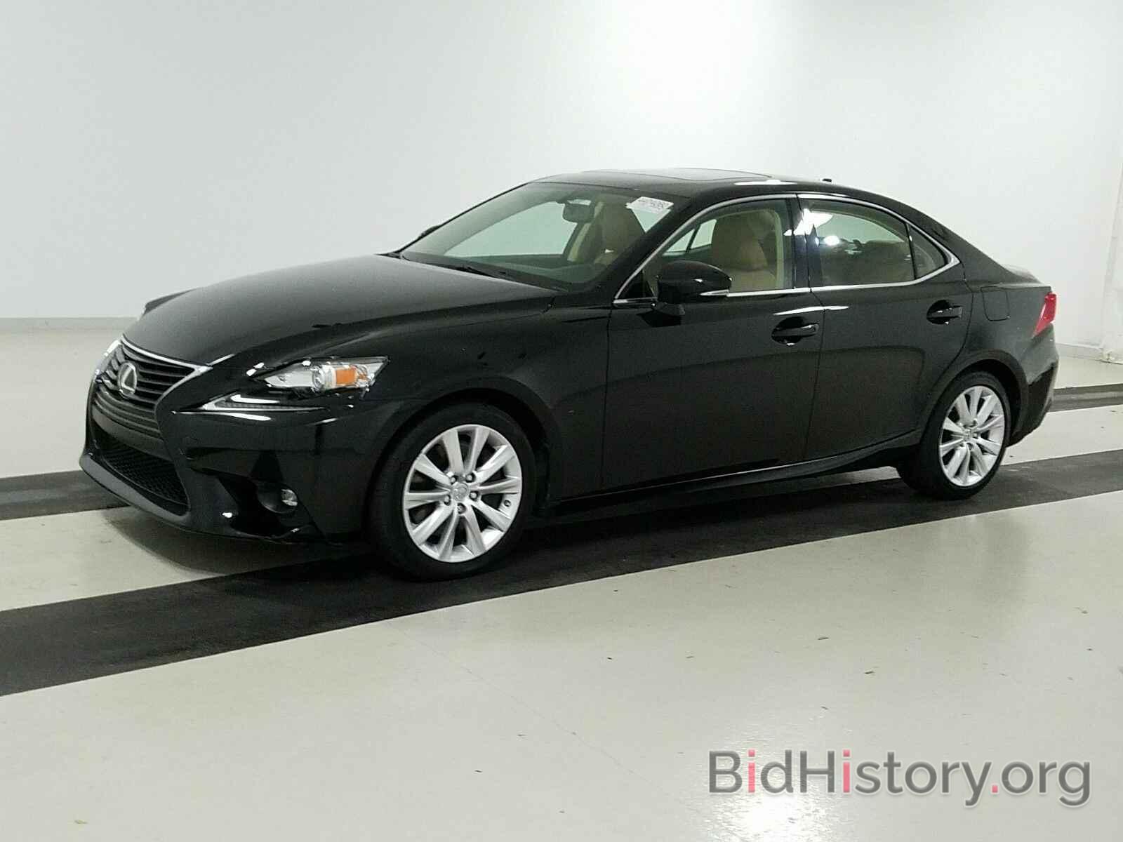 Photo JTHBA1D22G5021595 - Lexus IS 200t 2016