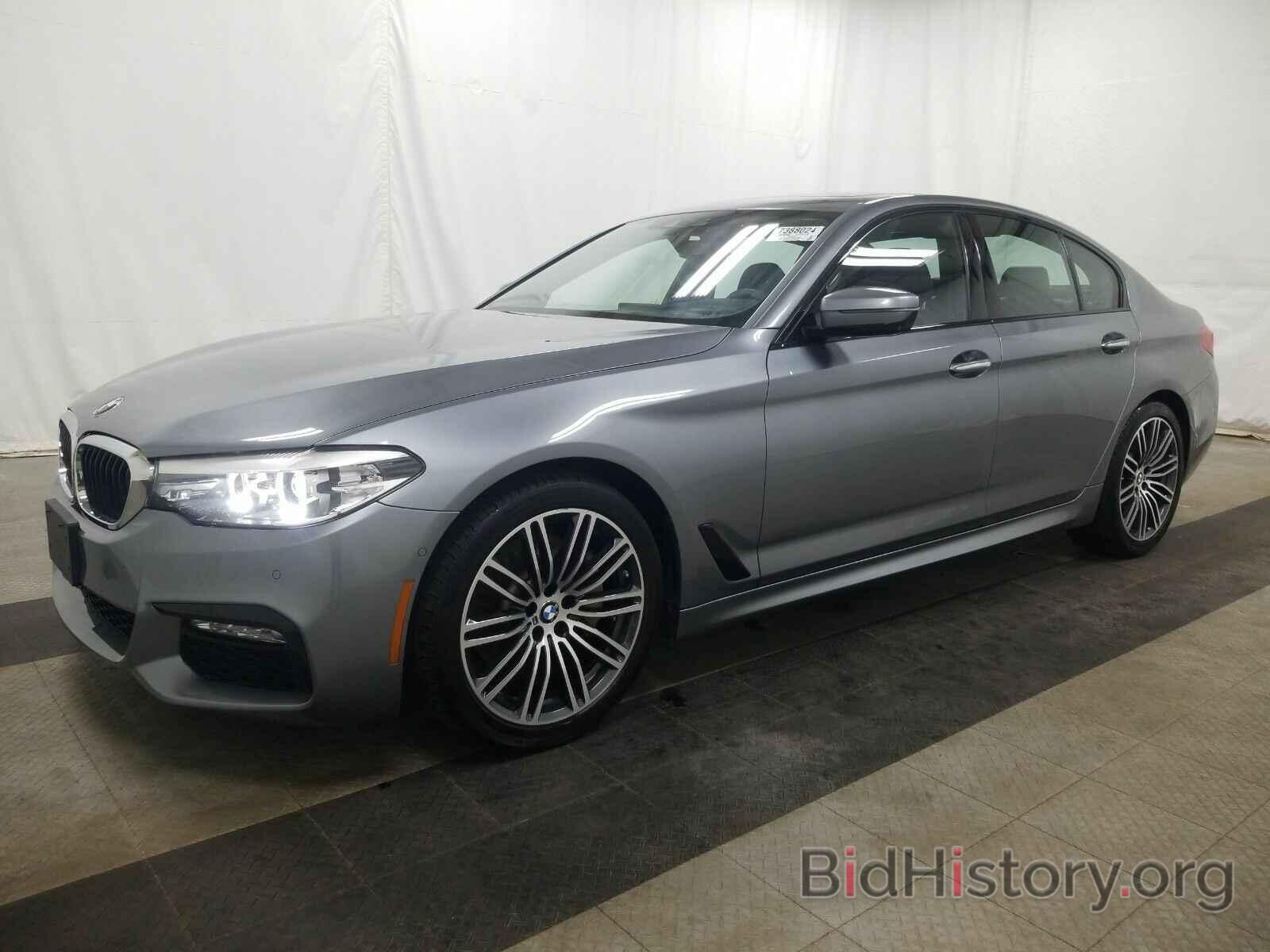 Photo WBAJA7C3XHG905457 - BMW 5 Series 2017