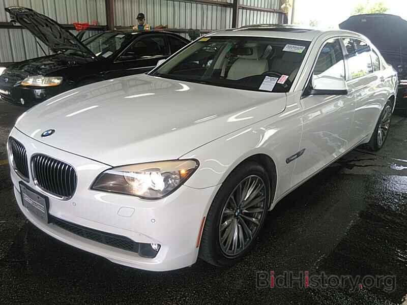 Photo WBAKB4C59CC575988 - BMW 7 Series 2012