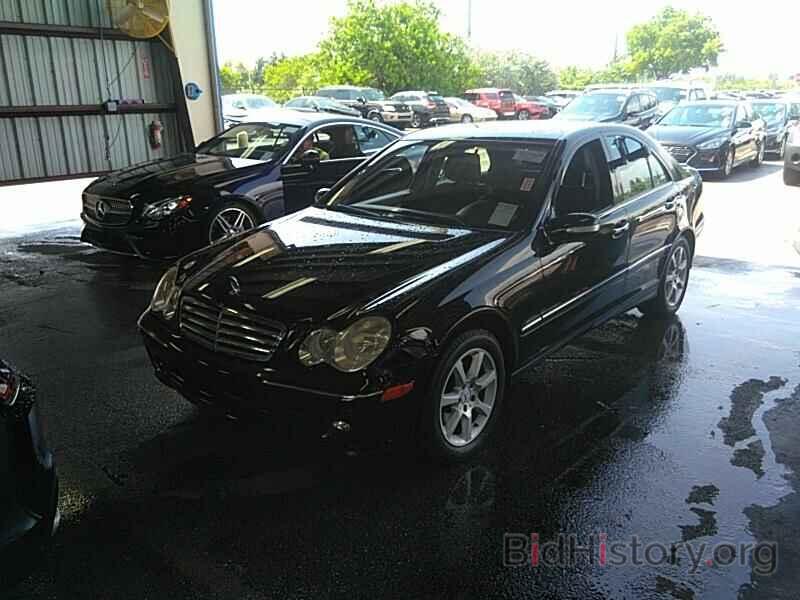 Photo WDBRF54H87A952783 - Mercedes-Benz C-Class 2007