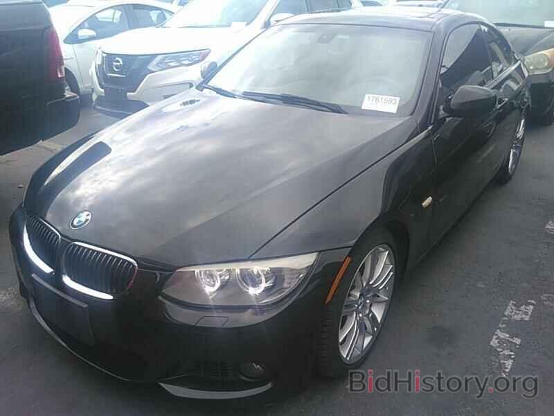 Photo WBAKG7C59DJ438047 - BMW 3 Series 2013