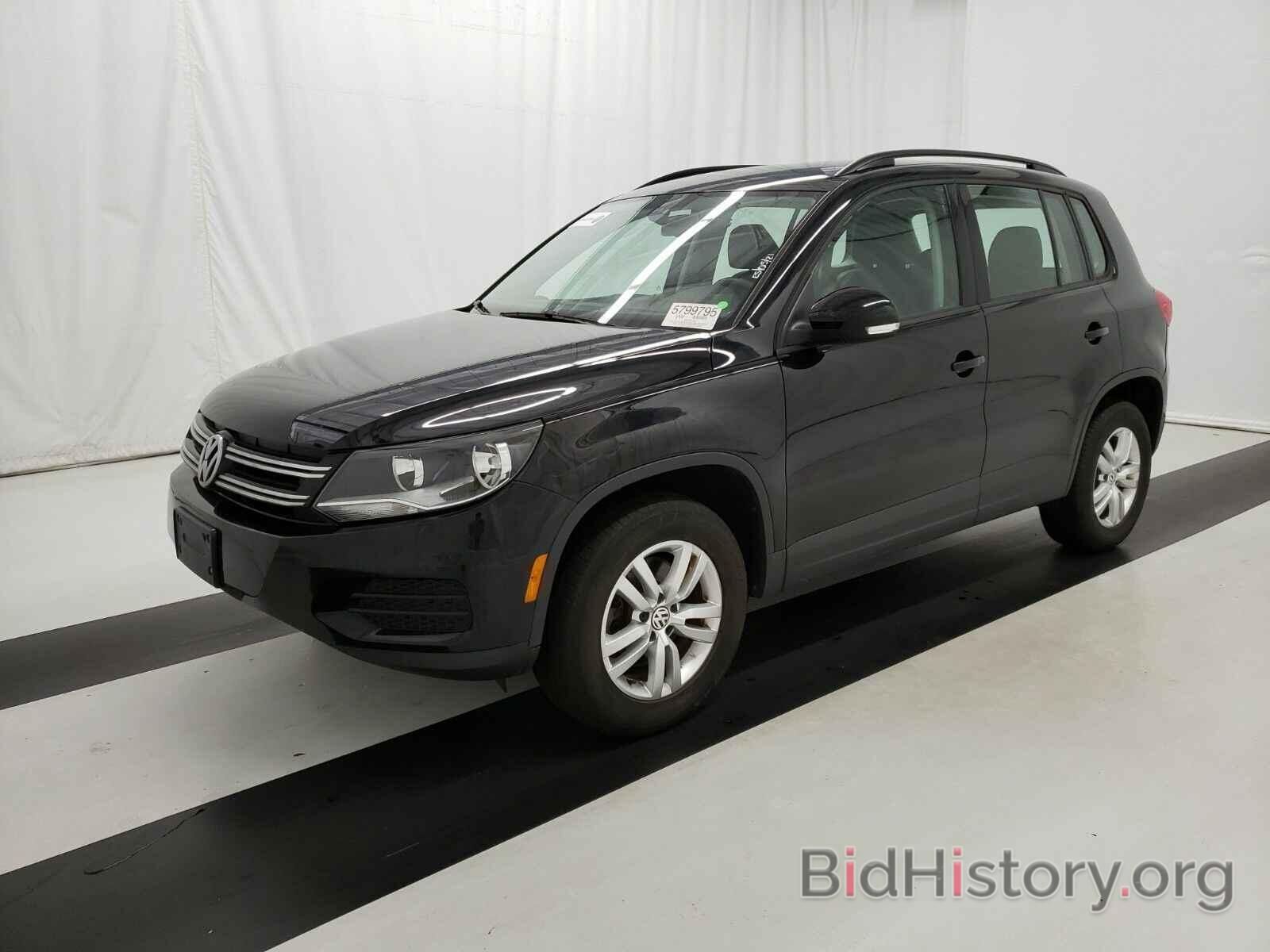 Photo WVGBV7AX5HK036681 - Volkswagen Tiguan 2017