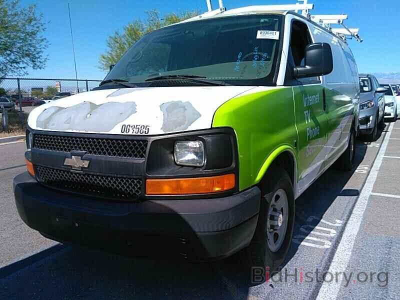 Photo 1GCFG15X761275398 - Chevrolet Express Cargo Van 2006