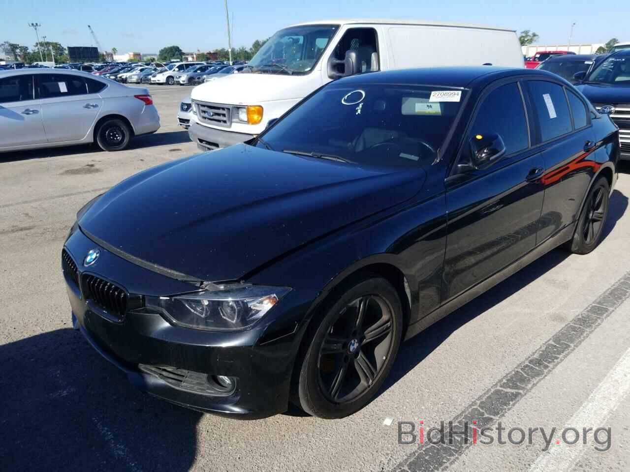 Photo WBA3A5C55DF354658 - BMW 3 Series 2013