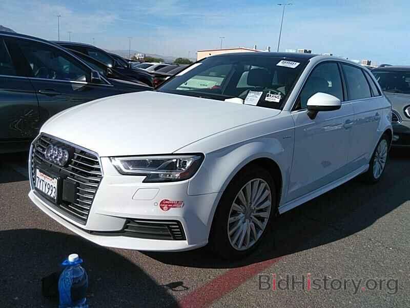 Фотография WAUTPBFF5HA124056 - Audi A3 Sportback e-tron 2017