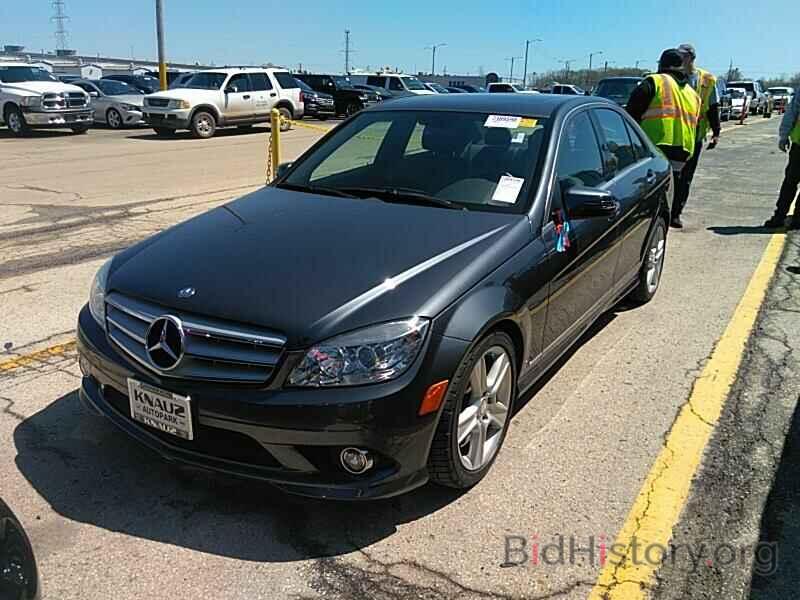 Photo WDDGF8BB2AR093004 - Mercedes-Benz C-Class 2010