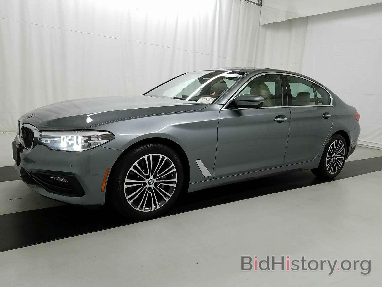 Photo WBAJA7C32HG905341 - BMW 5 Series 2017