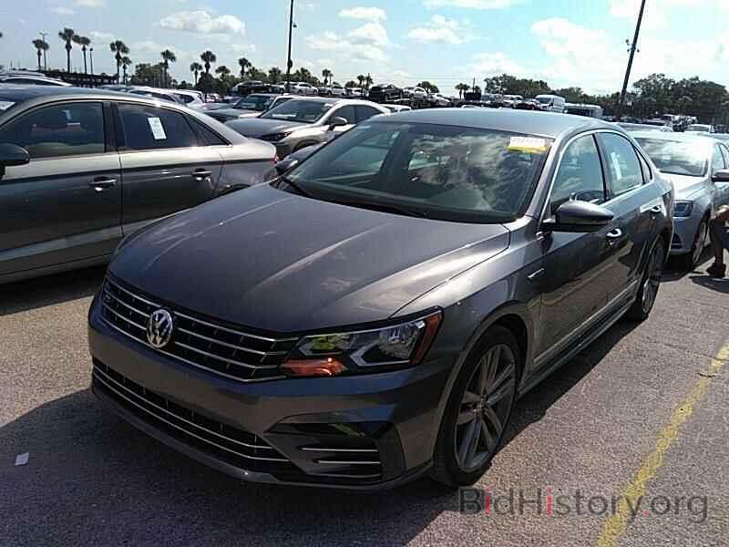 Photo 1VWDT7A30HC071801 - Volkswagen Passat 2017