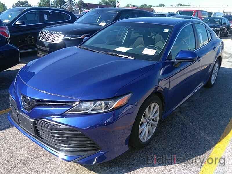 Photo 4T1B11HK7JU572447 - Toyota Camry 2018