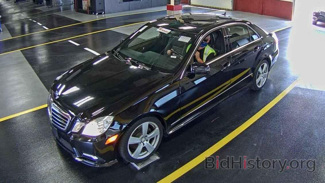 Photo WDDHF8HB7BA366336 - Mercedes-Benz E-Class 2011