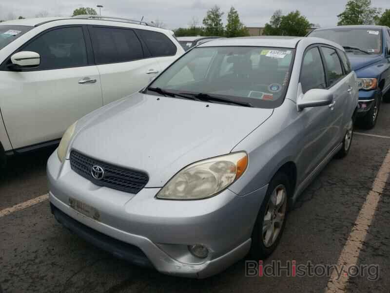 Photo 2T1KR32EX6C575066 - Toyota Matrix 2006