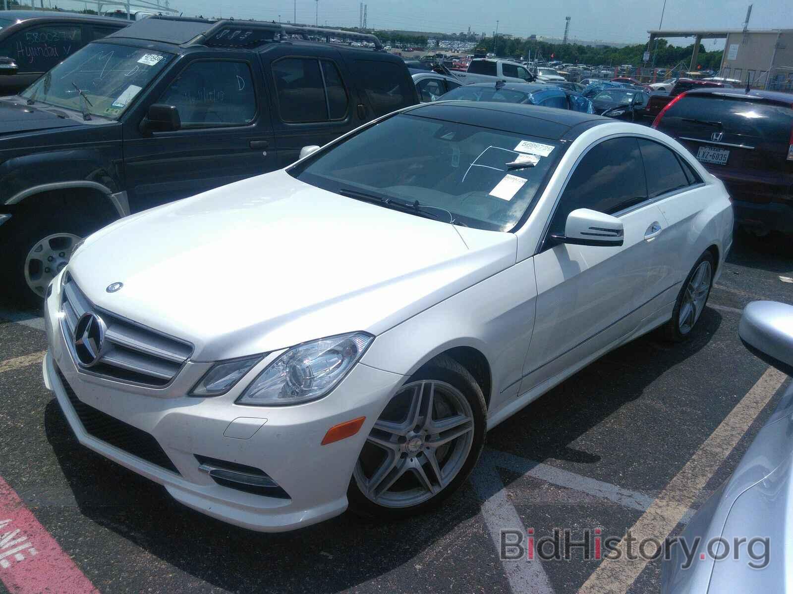 Photo WDDKJ7DB9DF193882 - Mercedes-Benz E-Class 2013