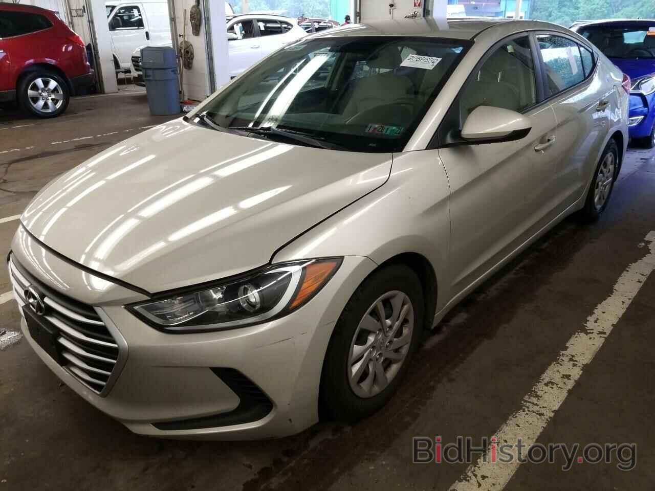 Photo 5NPD74LFXHH179926 - Hyundai Elantra 2017