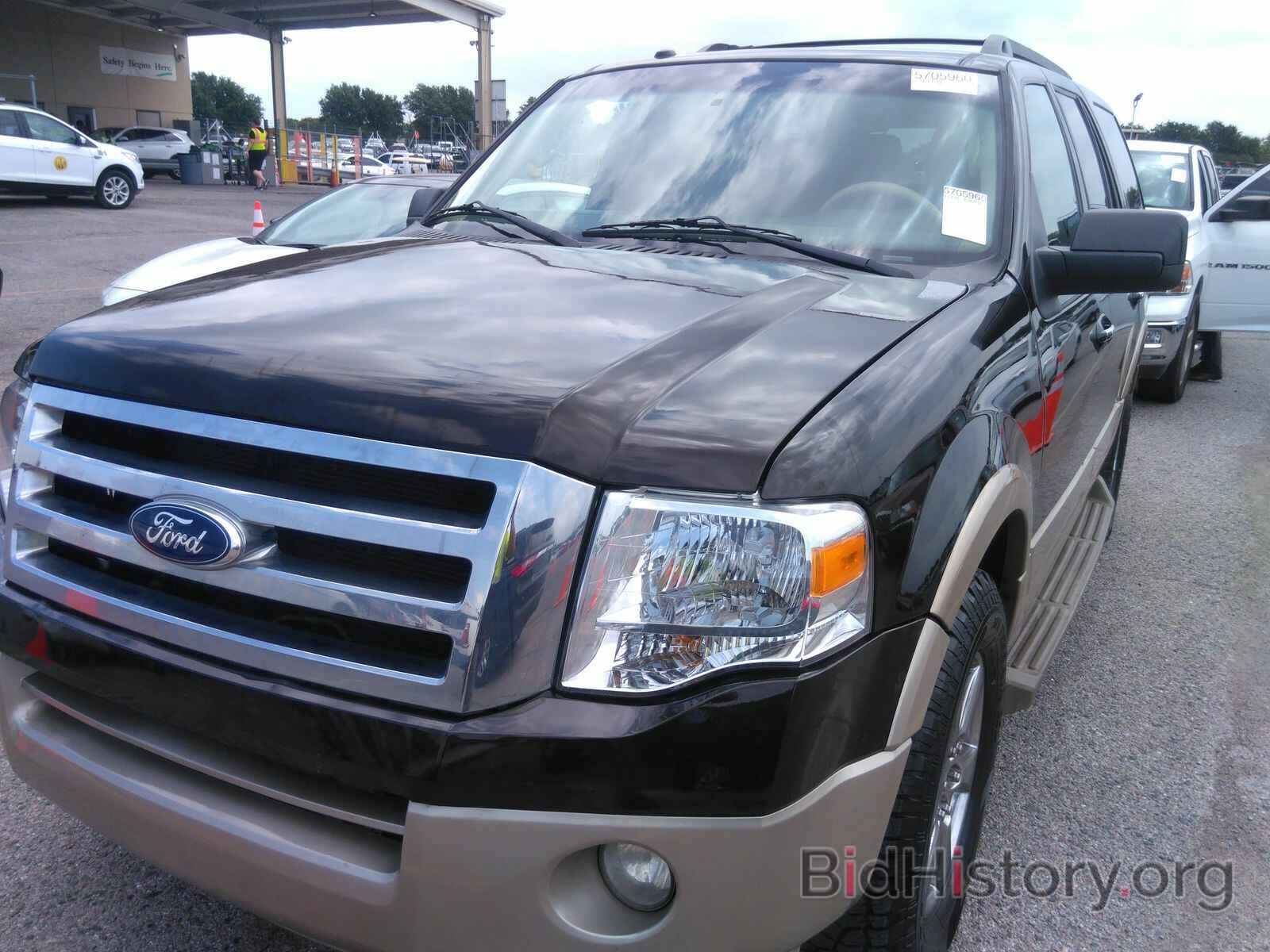 Photo 1FMJU1H54DEF05865 - Ford Expedition 2013