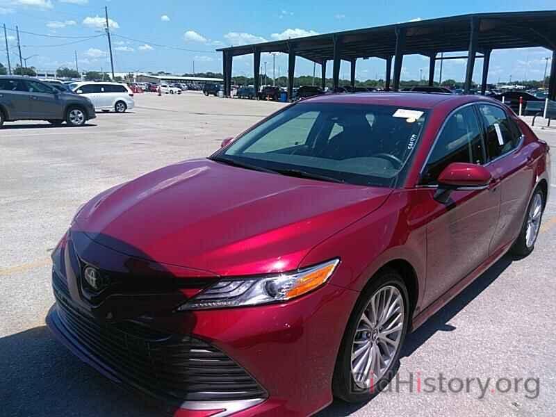 Photo 4T1B11HK5JU589280 - Toyota Camry 2018