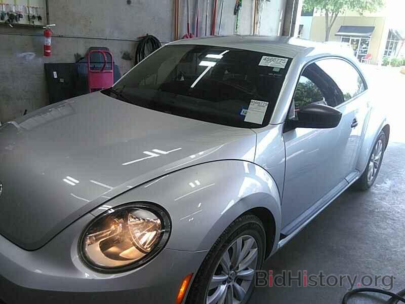Photo 3VWF07AT6GM606225 - Volkswagen Beetle Coupe 2016
