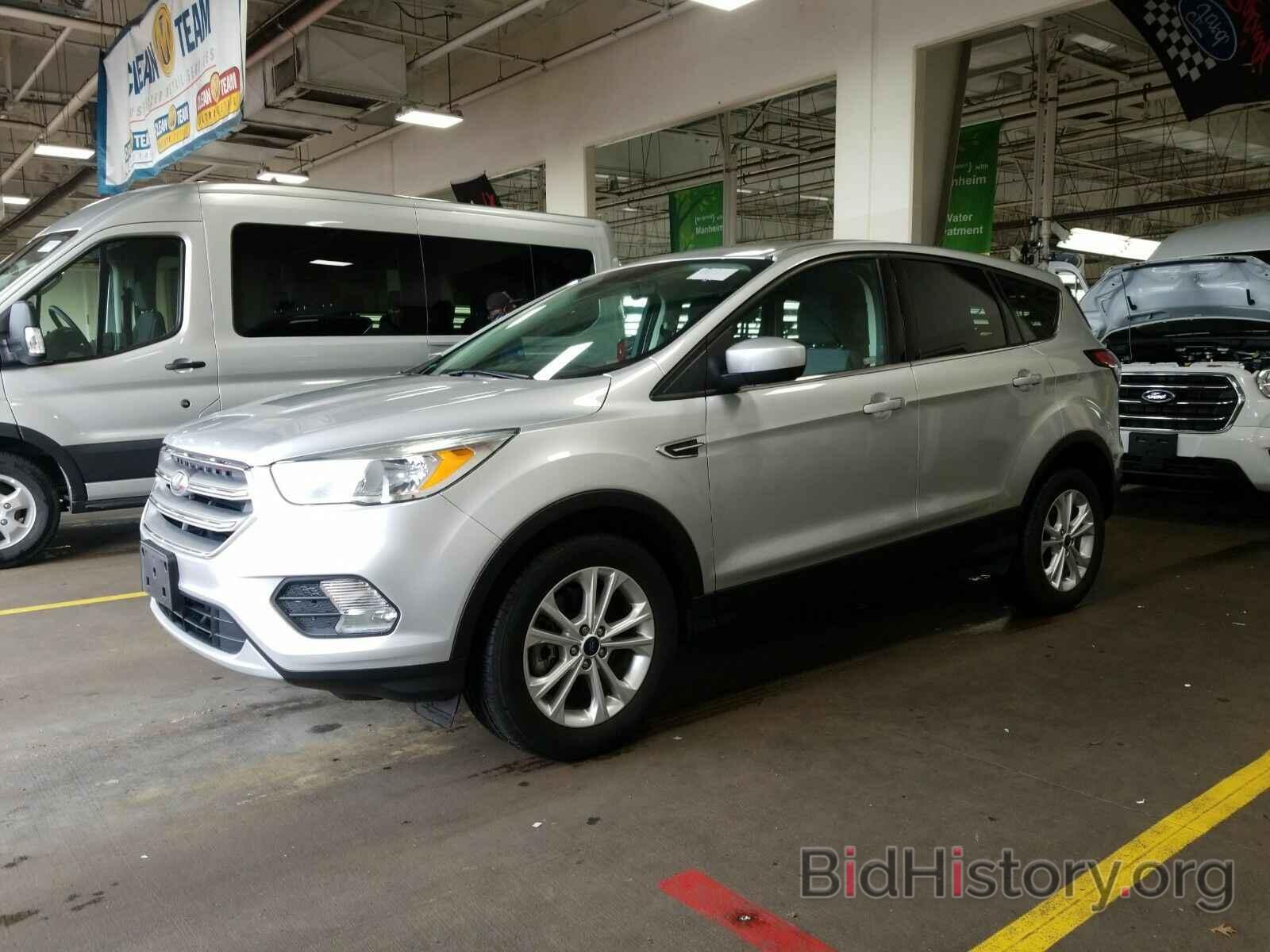 Photo 1FMCU9GDXHUD90572 - Ford Escape 2017