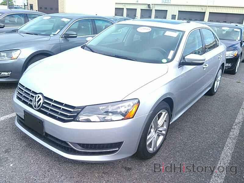 Photo 1VWBV7A37FC089338 - Volkswagen Passat 2015