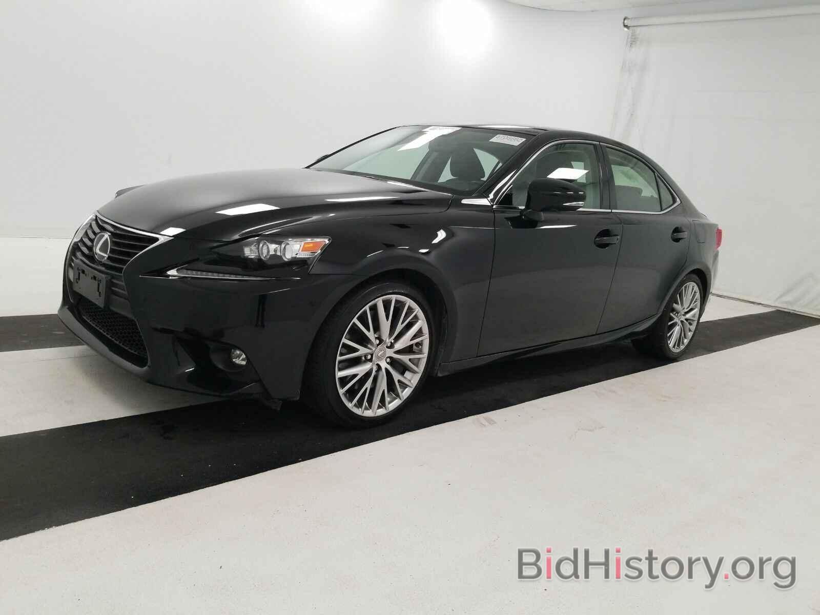 Photo JTHCM1D27G5012645 - Lexus IS 300 2016