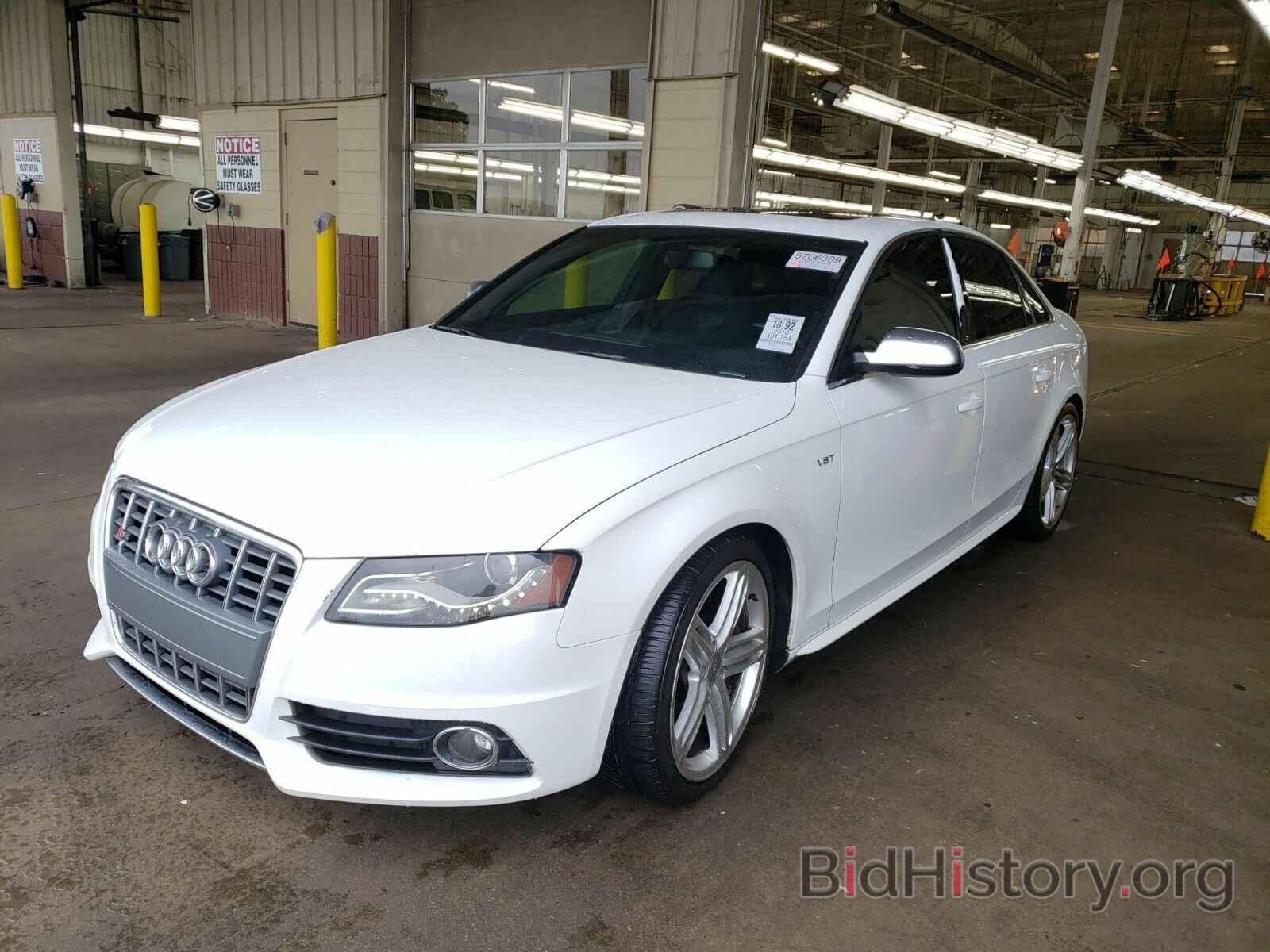 Фотография WAUBGAFL1AA183493 - Audi S4 2010