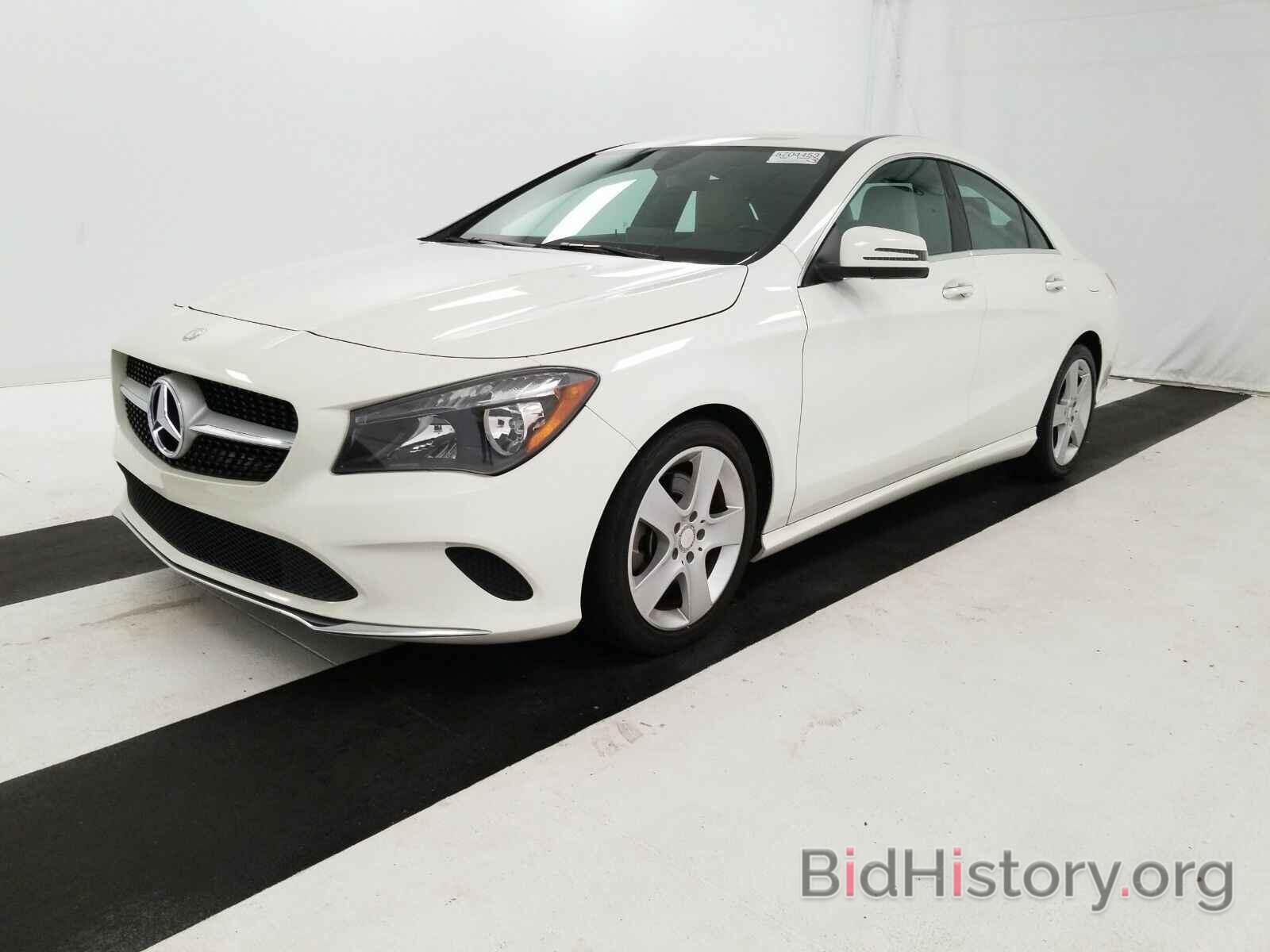 Photo WDDSJ4EB7HN420852 - Mercedes-Benz CLA 2017