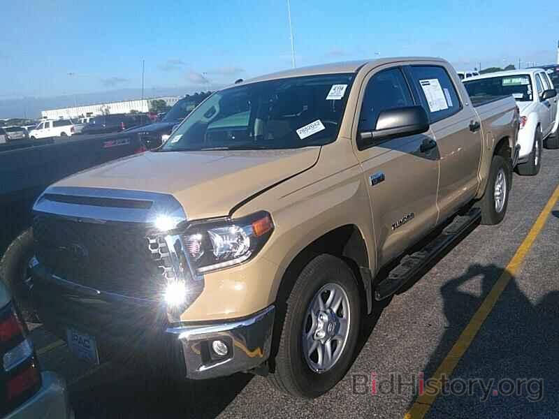 Photo 5TFDW5F10KX814317 - Toyota Tundra 4WD 2019