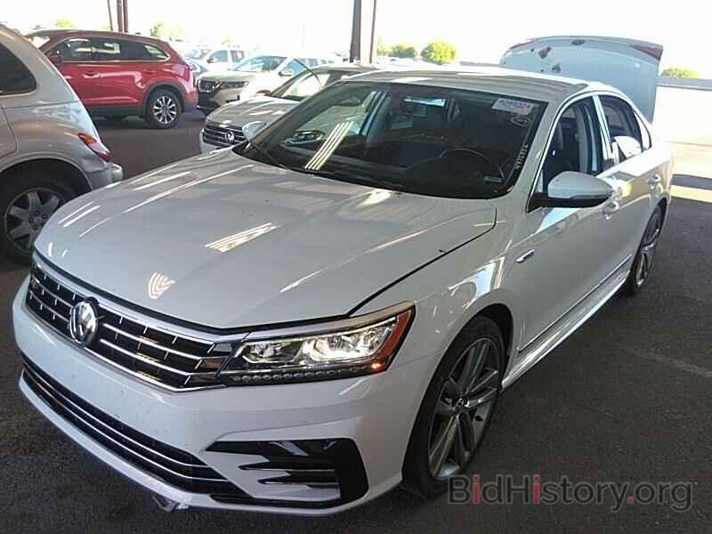 Photo 1VWDT7A3XHC085687 - Volkswagen Passat 2017