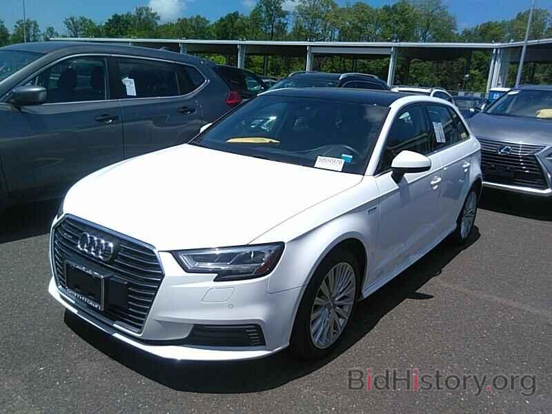 Photo WAUTPBFFXHA108449 - Audi A3 Sportback e-tron 2017