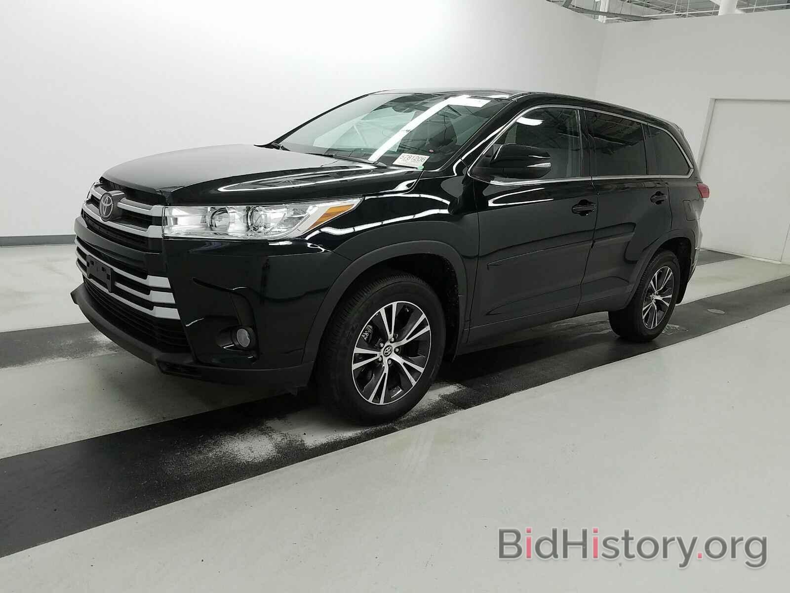 Фотография 5TDBZRFH8KS938876 - Toyota Highlander 2019