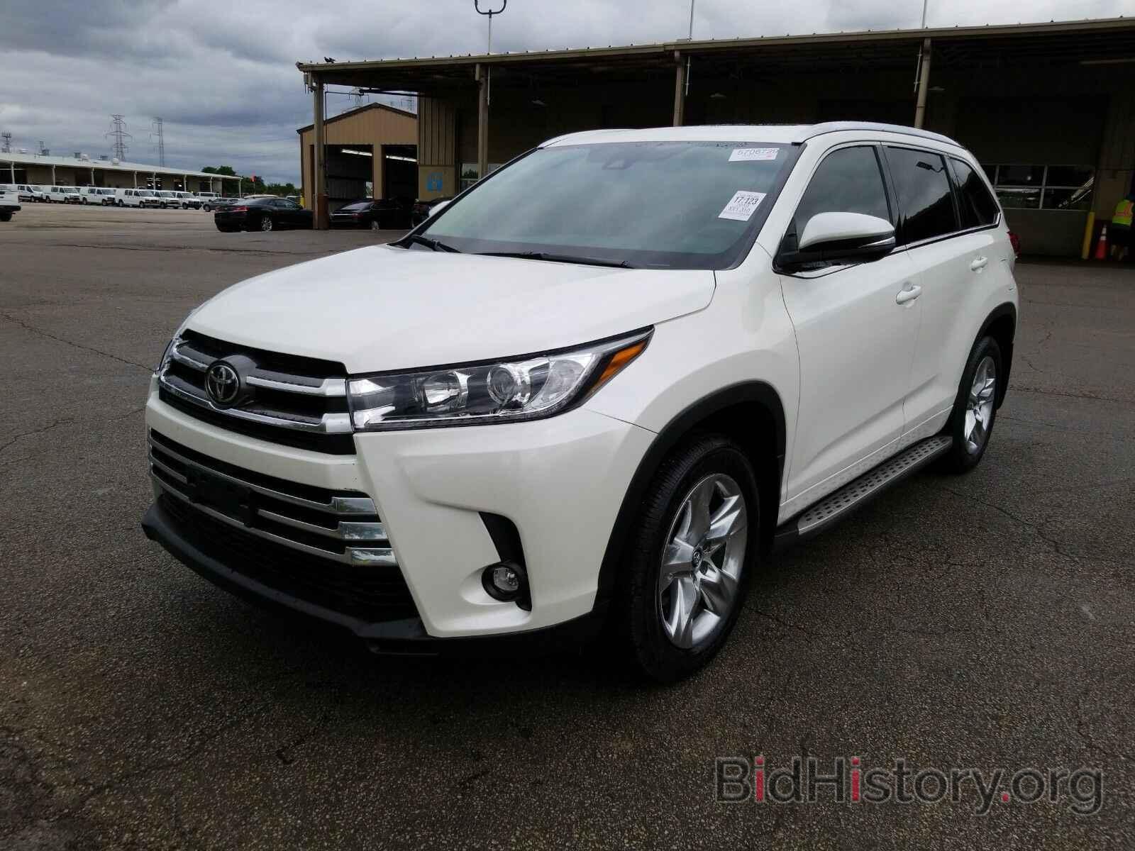 Photo 5TDYZRFH4KS338222 - Toyota Highlander 2019