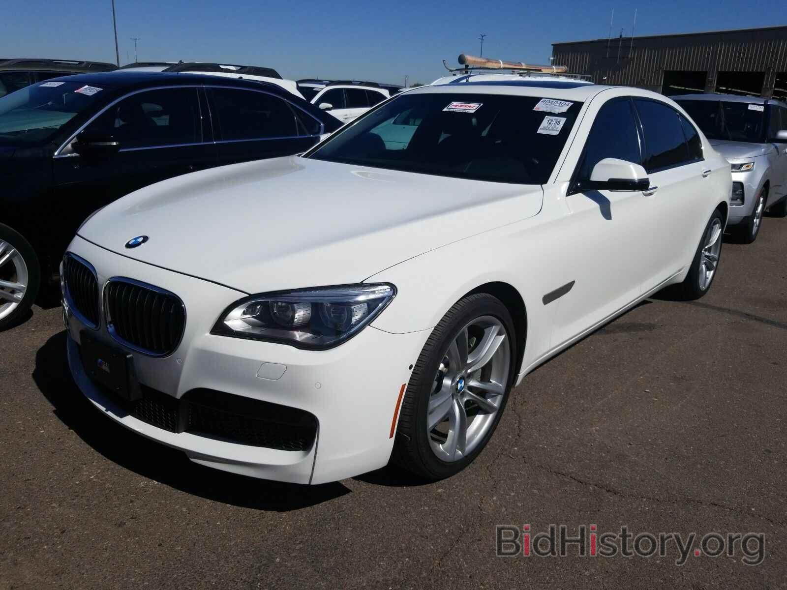 Photo WBAYE8C53FD781878 - BMW 7 Series 2015