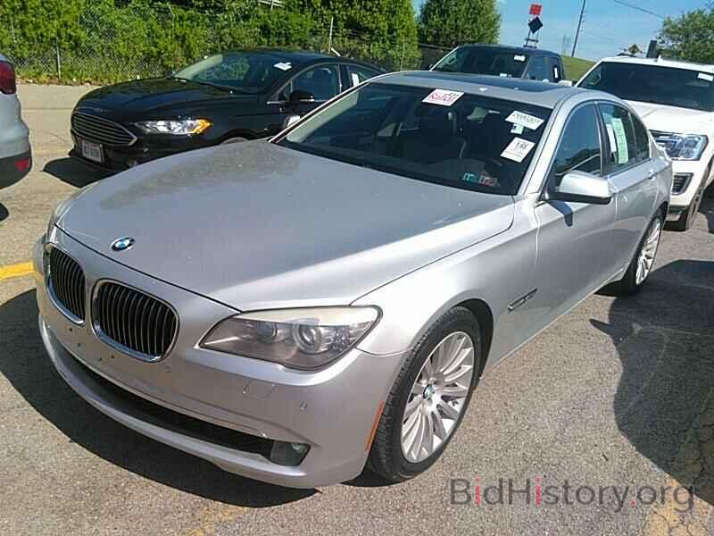 Фотография WBAKC6C51CC395851 - BMW 7 Series 2012