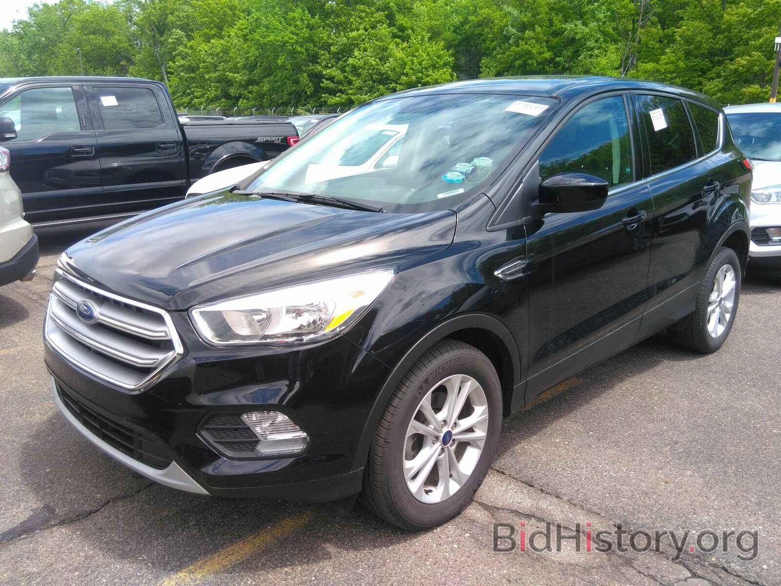 Photo 1FMCU0GD5HUE33789 - Ford Escape 2017