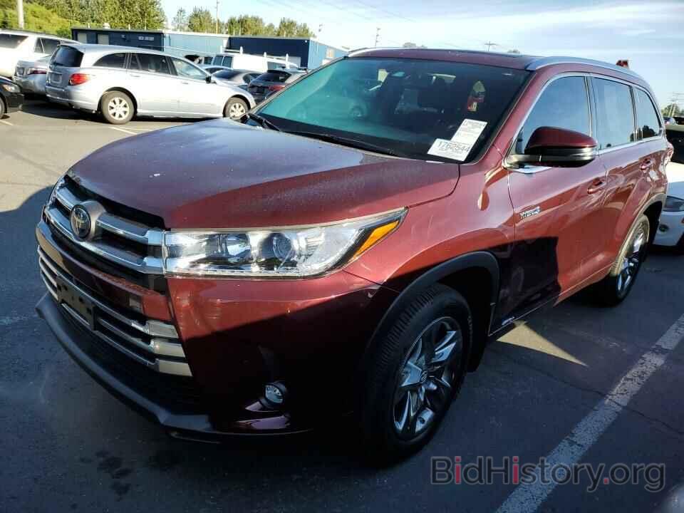 Photo 5TDDGRFH9KS055657 - Toyota Highlander 2019