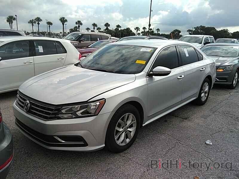 Photo 1VWAT7A38HC078286 - Volkswagen Passat 2017