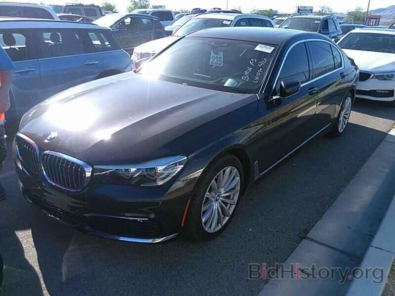 Photo WBA7E2C5XGG548377 - BMW 7 Series 2016